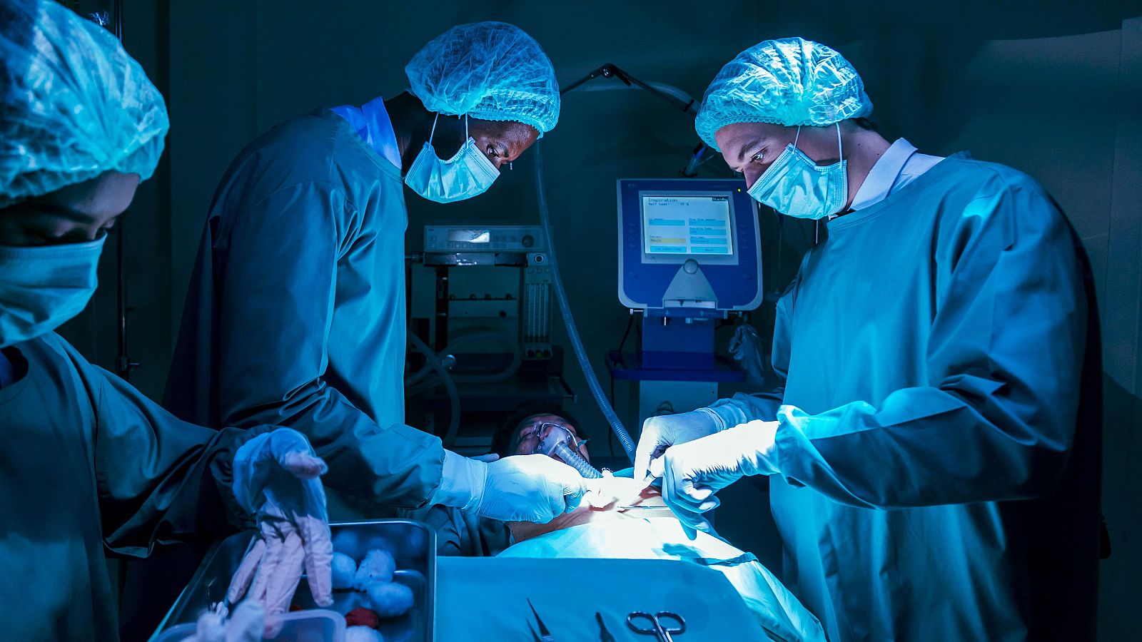 Trasplante entre personas infectadas con VIH.