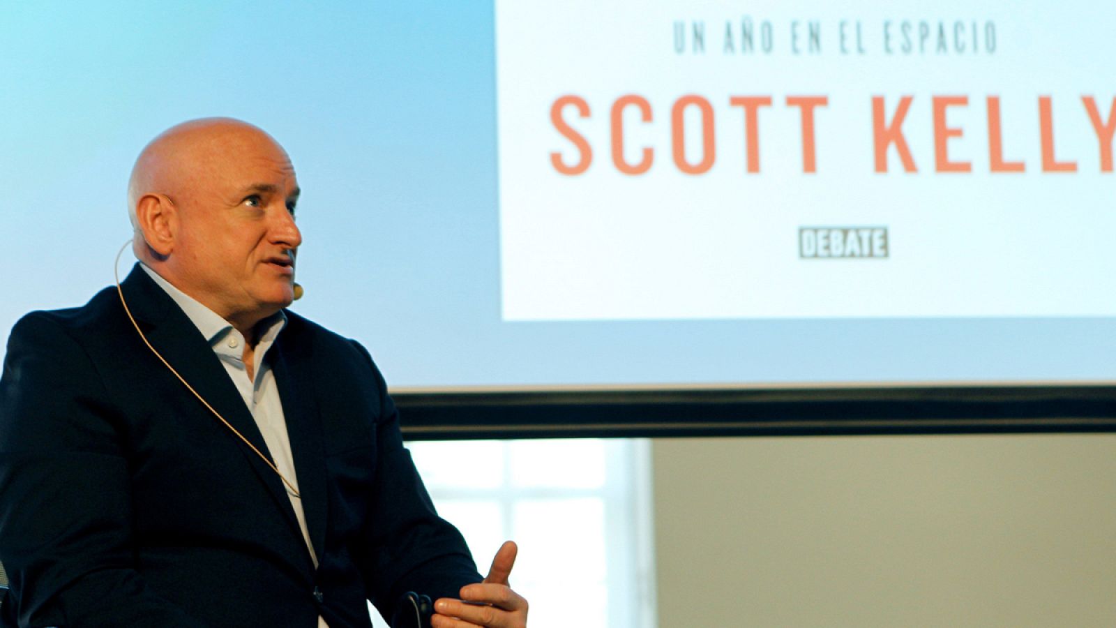 Scott Kelly, el astronauta de la NASA que más tiempo ha pasado en el espacio, durante la presentación de su libro 'Resistencia. Un año en el espacio'.