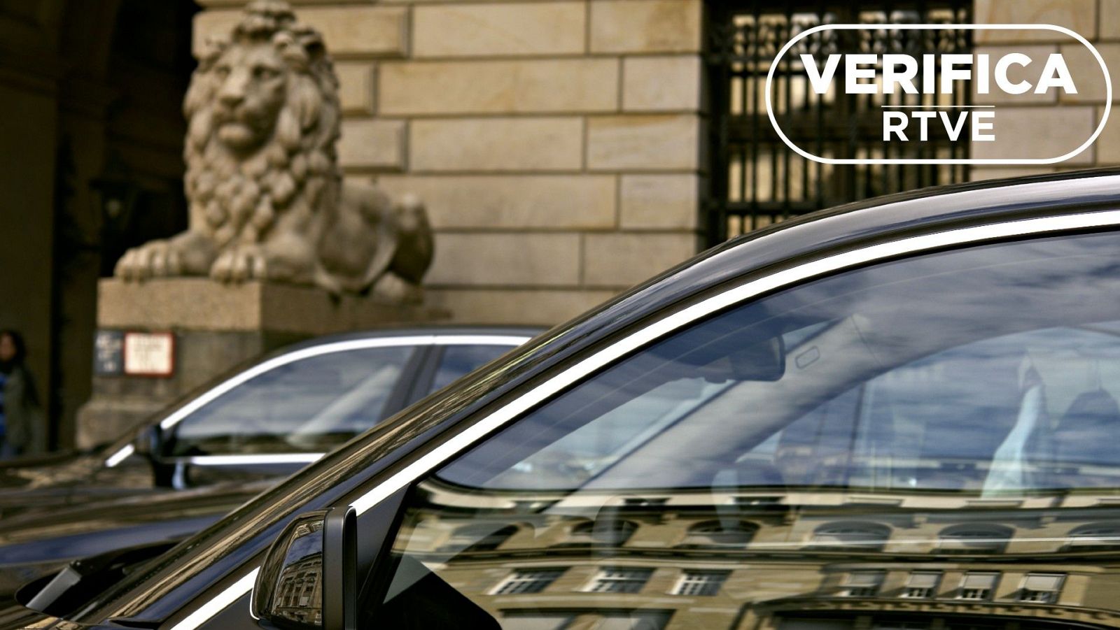 ¿Quién puede usar un coche oficial y cuánto gasta el Estado?