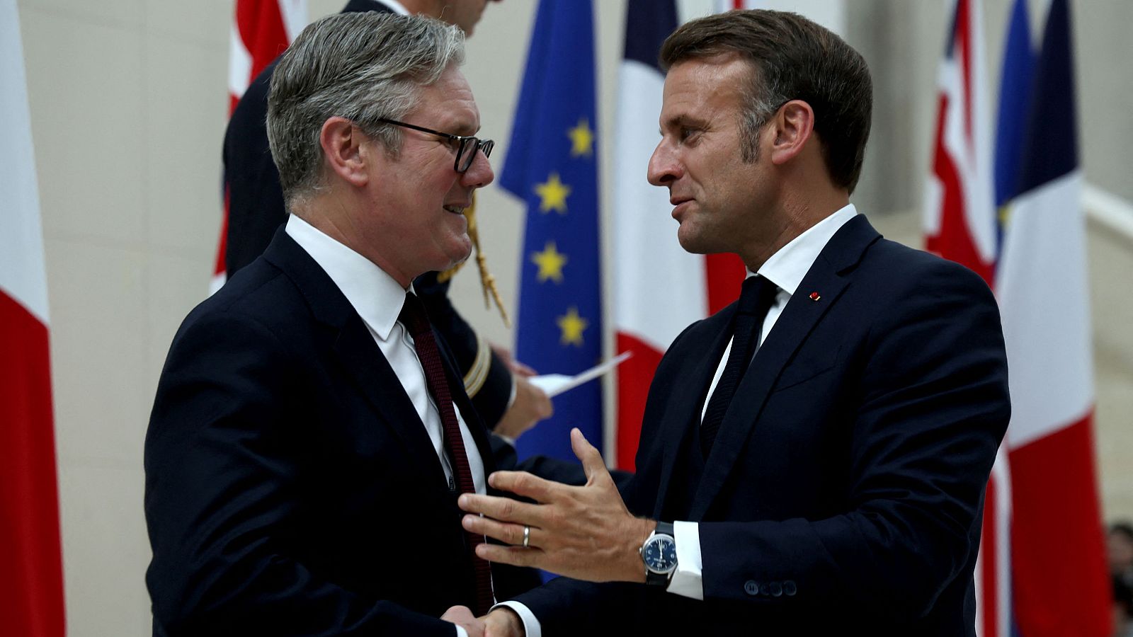 Starmer y Macron coinciden en la necesidad de un nuevo elemento disuasorio contra la migración a través del Canal de la Mancha