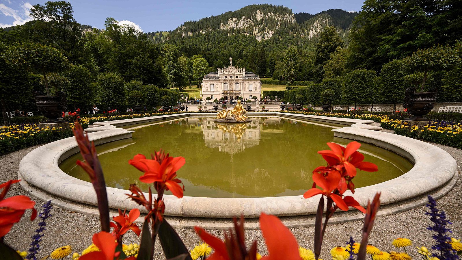 La Unesco incluye en la lista de Patrimonio Mundial los palacios del rey Luis II