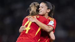 Jana Fernández: "Si demostramos lo buenas que somos dentro del campo, pocos rivales nos pueden hacer frente"