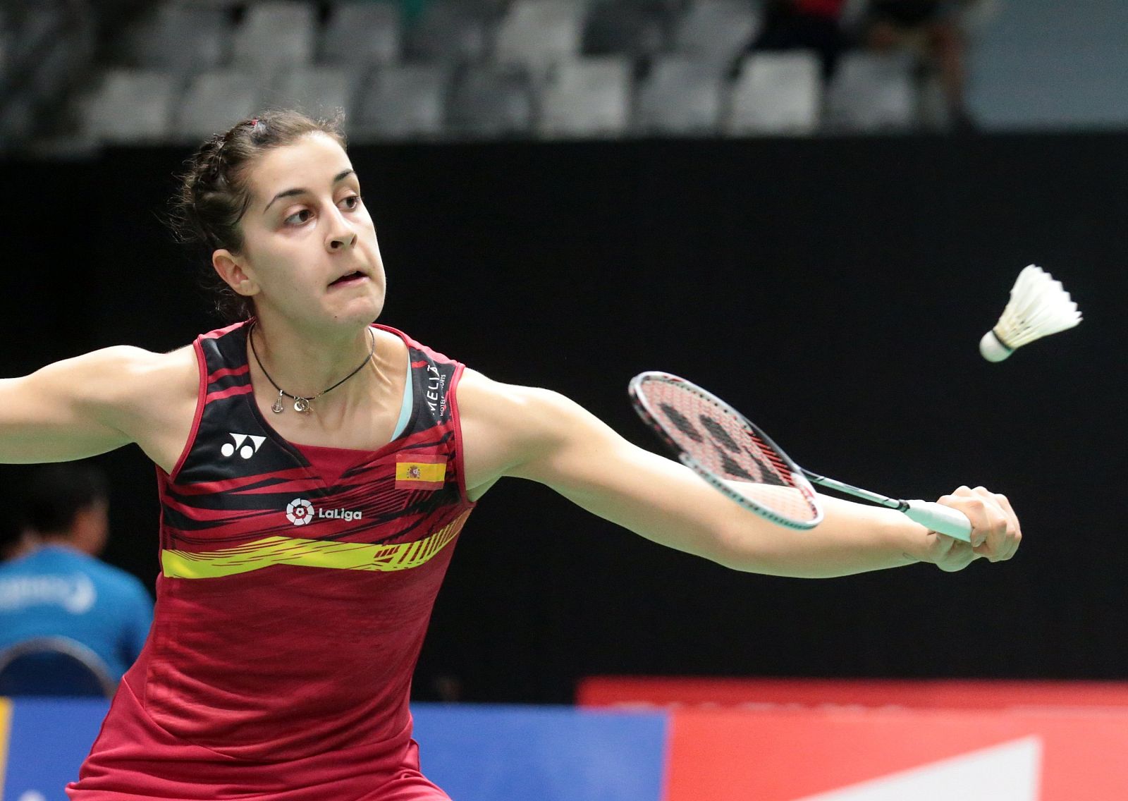 Carolina Marín de España, en acción contra Line Hojmark Kjaersfeldt