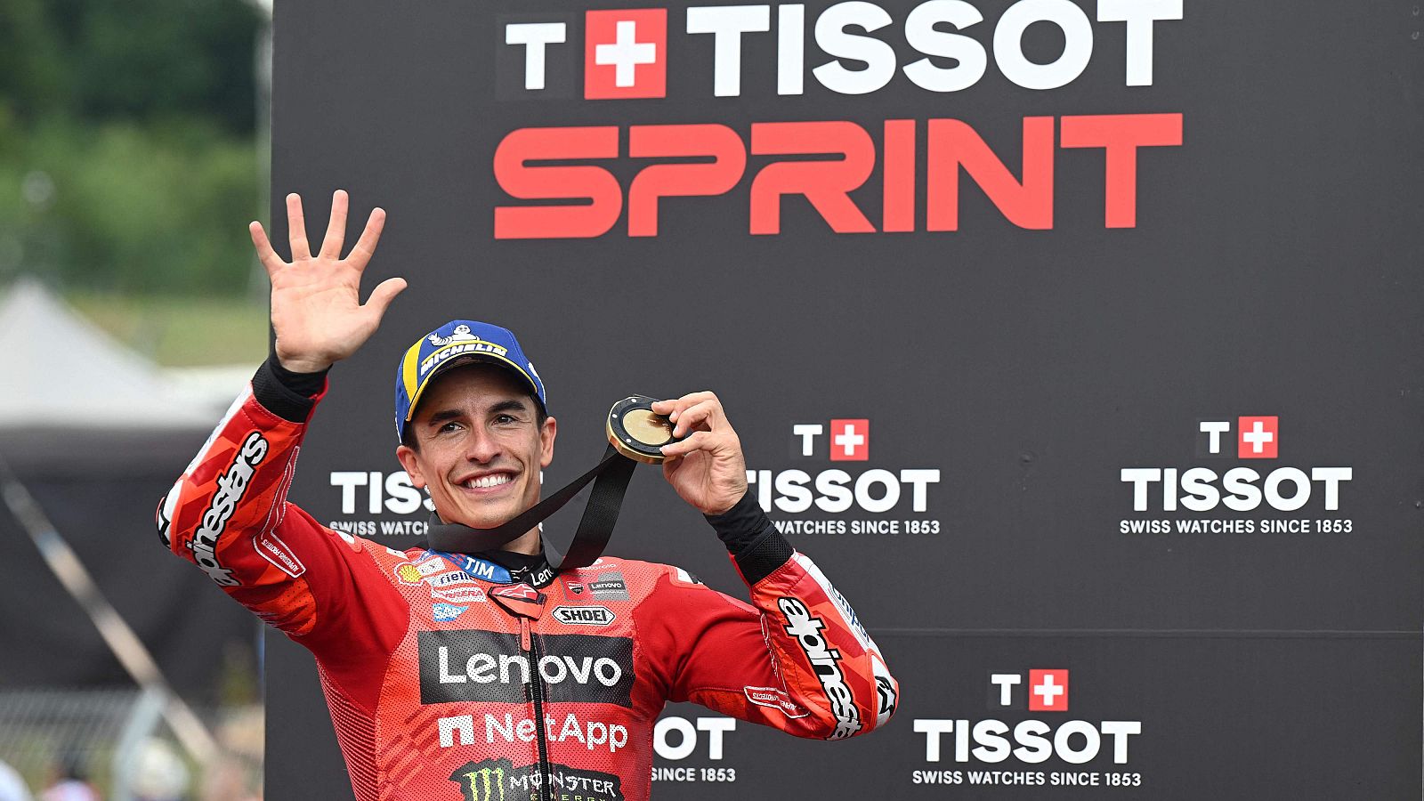 Márquez se consolida aún más como líder del Mundial tras esta nueva victoria.