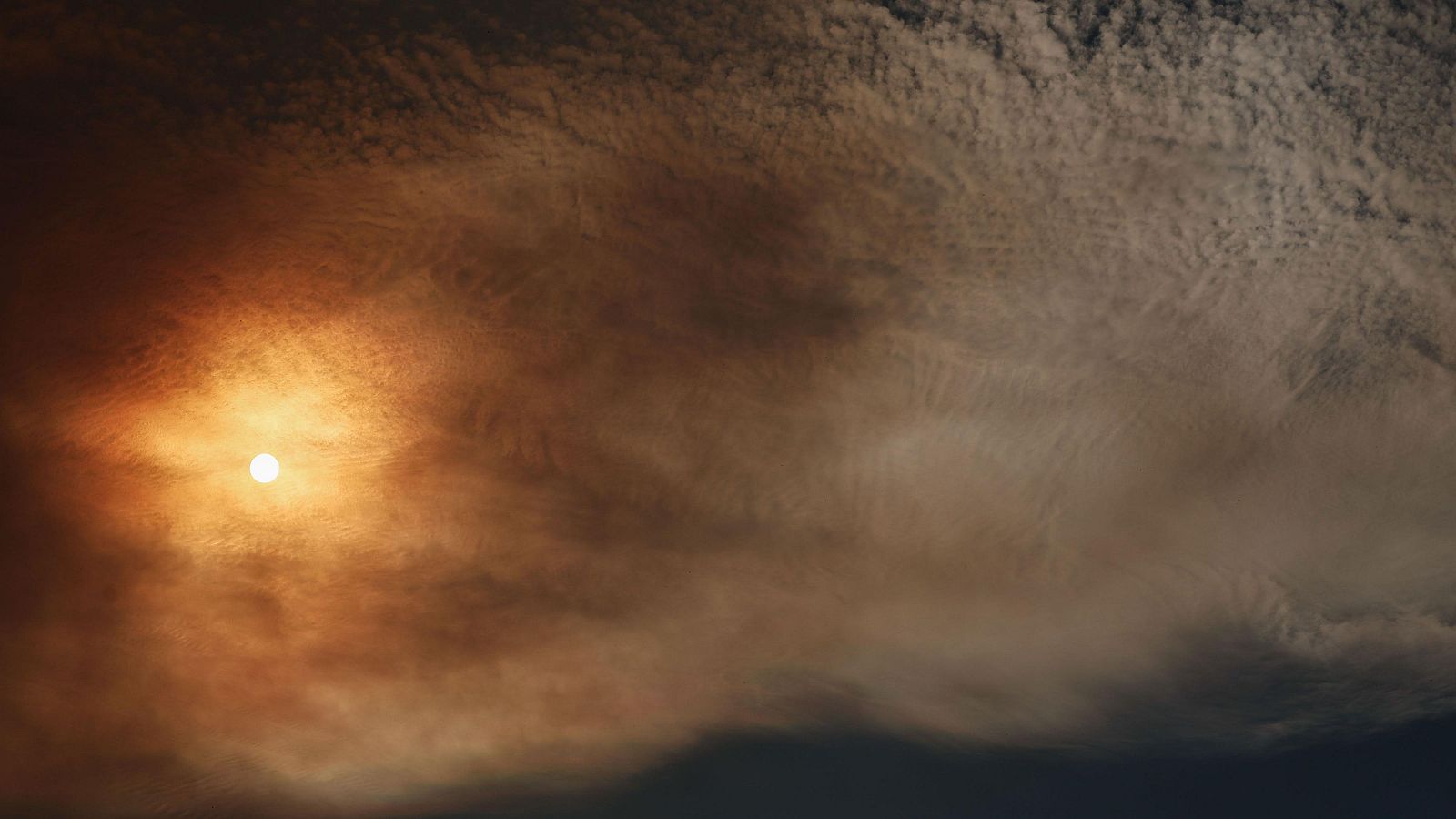 Los impactantes efectos del incendio de Méntrida, Toledo, en imágenes