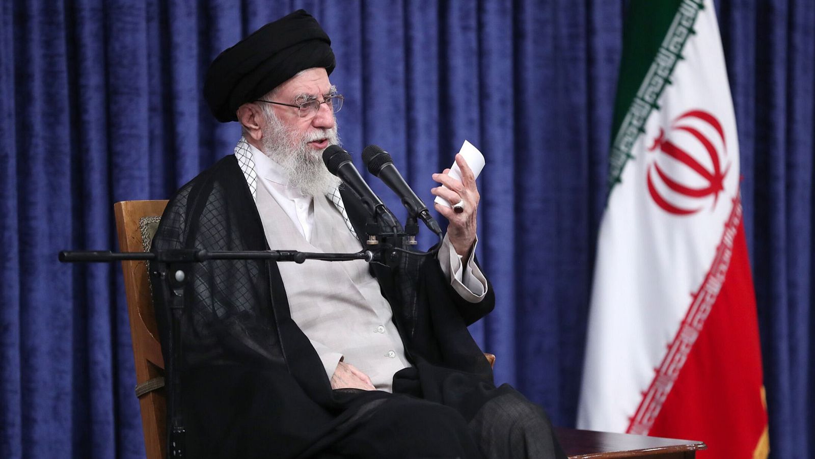 Irán programa reunirse con Alemania, Francia y Reino Unido para retomar las negociaciones del pacto nuclear