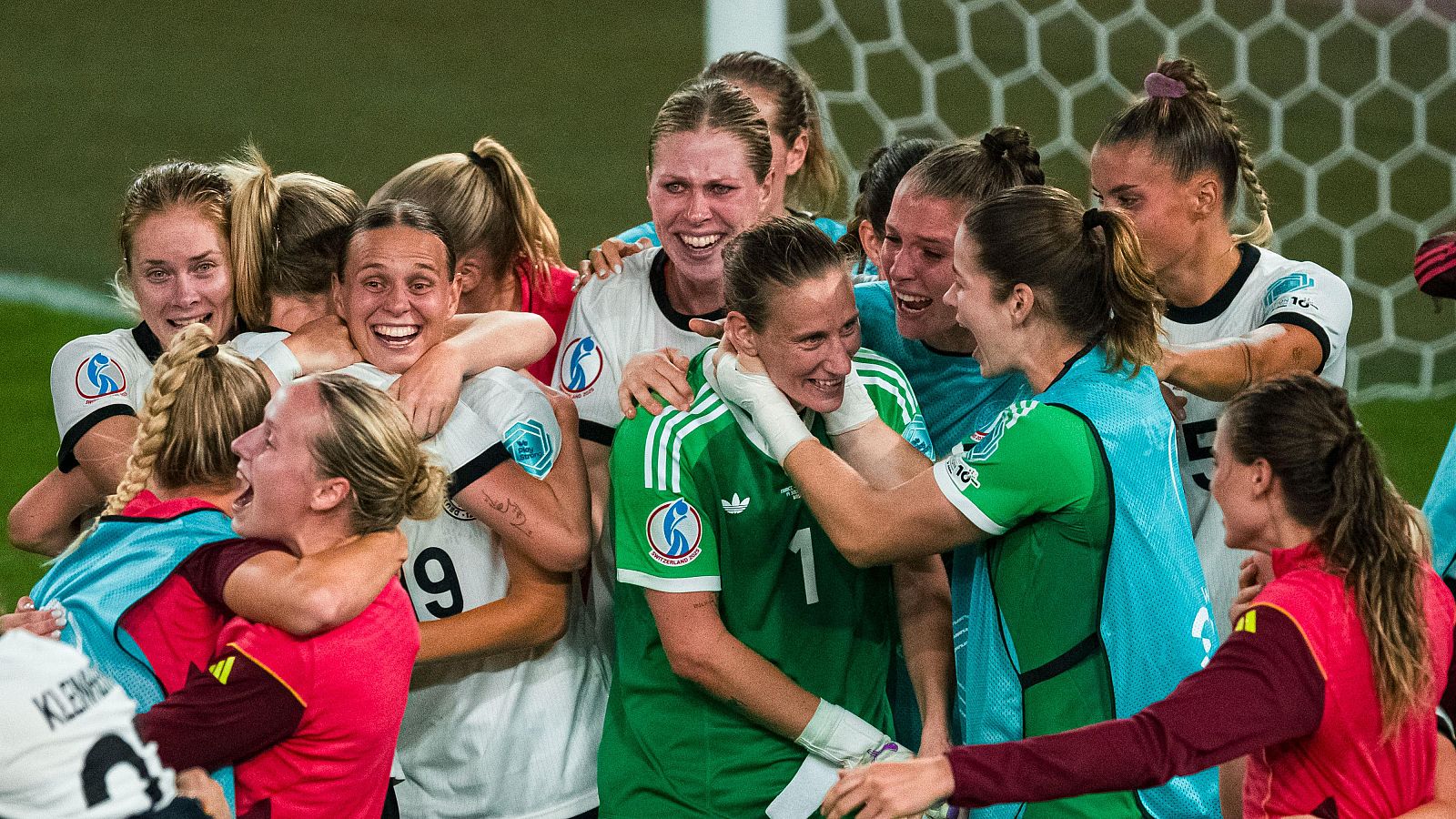 Alemania, una generación frágil, impulsada por la 'vieja guardia'