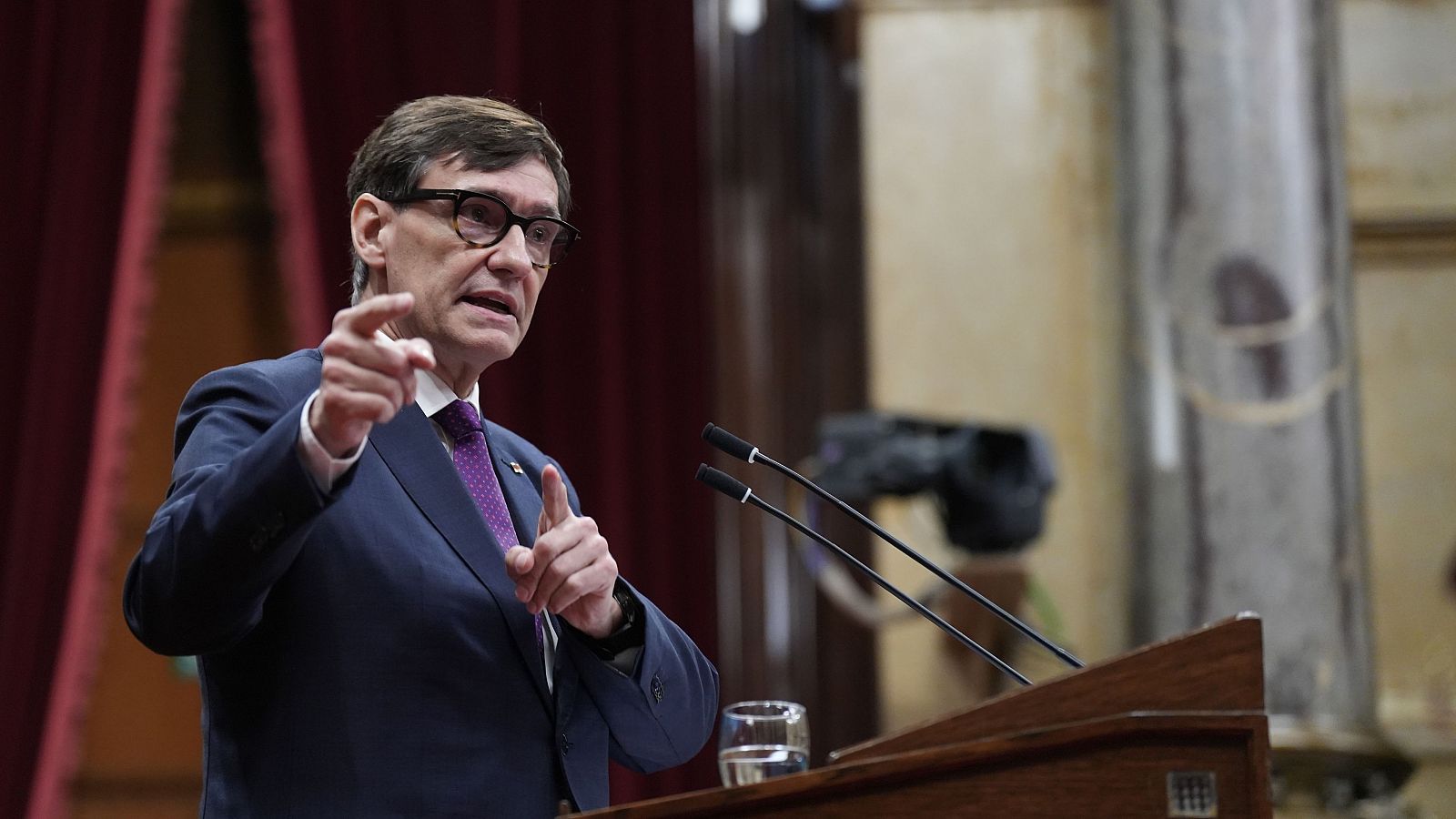 El president de la Generalitat, Salvador Illa, durant la seva intervenció en la compareixença en el Parlament