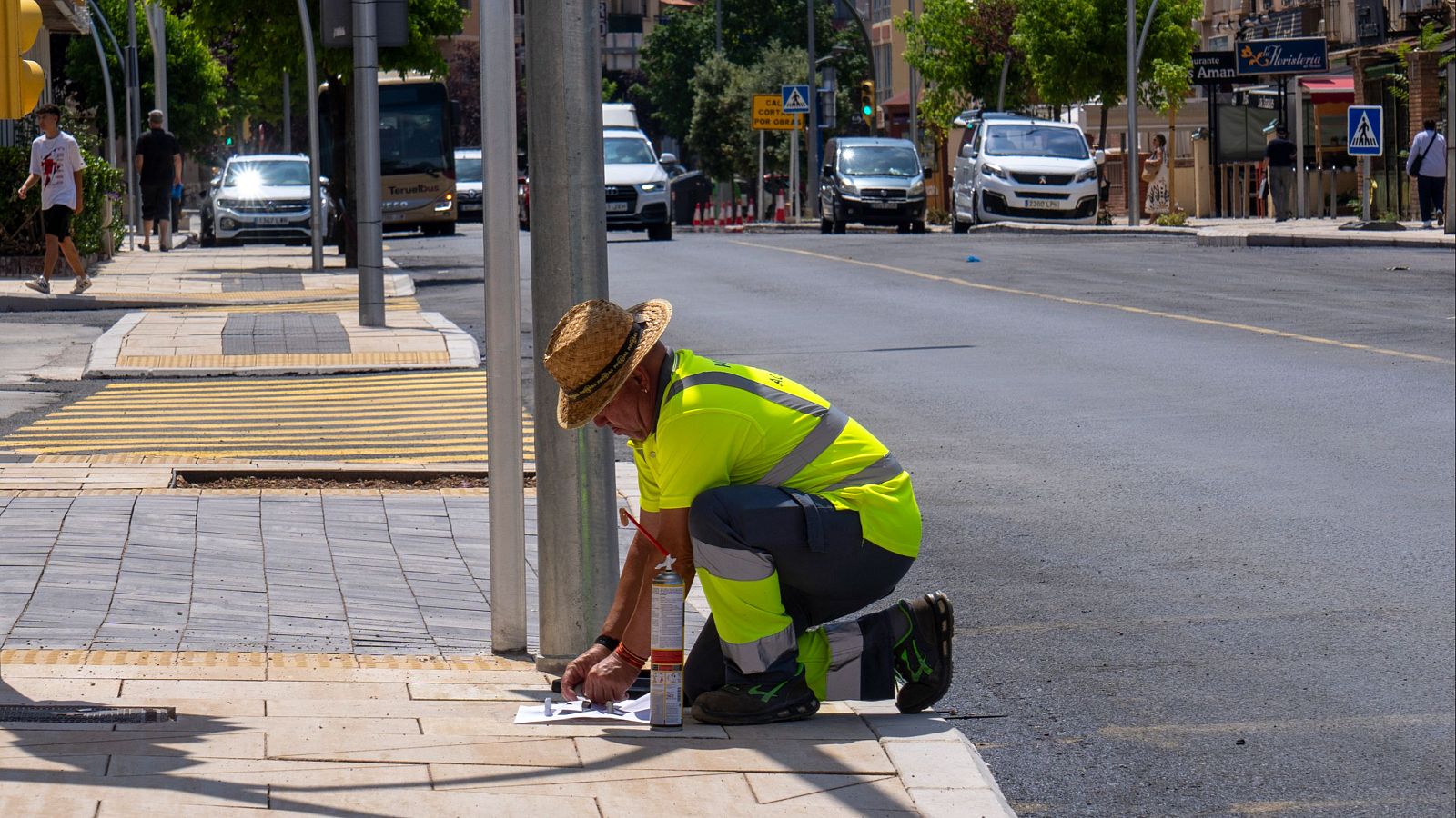El paro en la eurozona se mantiene en el 6,2% en junio, su mínimo histórico