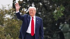 Trump amenaza con aranceles del 35% a la Unión Europea si no invierte 600.000 millones en Estados Unidos