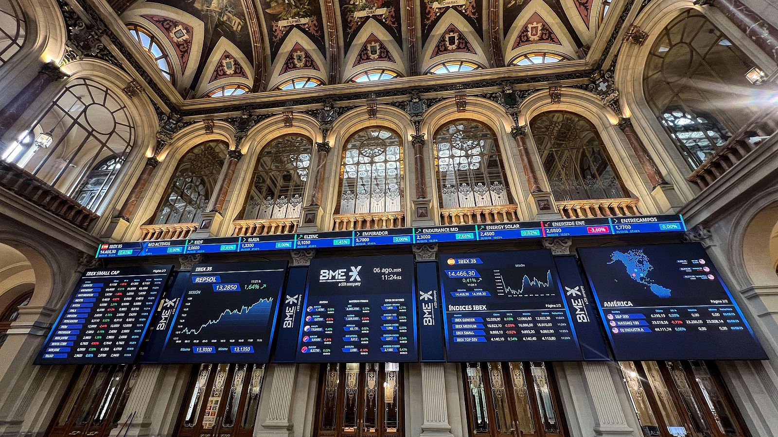 La Bolsa española sube en la apertura pese a los aranceles de Trump: supera los 14.600 puntos y toca máximos de 2008