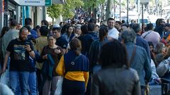 La inmigración lleva a España a un nuevo máximo de población, con 49,3 millones