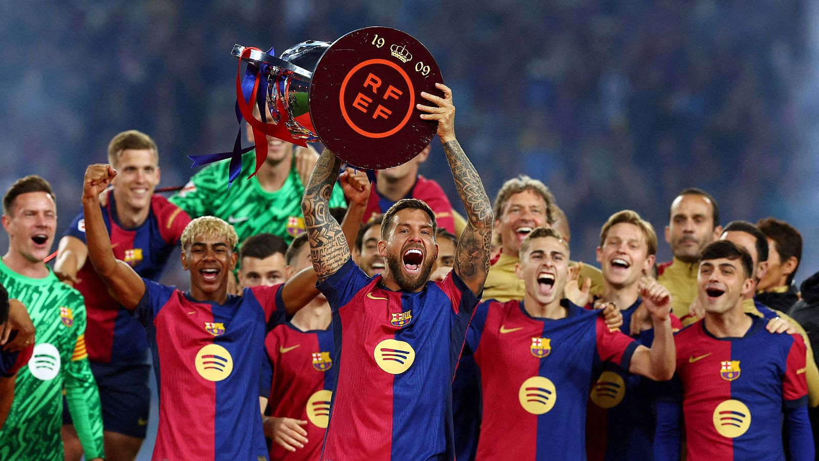 Íñigo Martínez deja el FC Barcelona tras dos temporadas en el conjunto culé