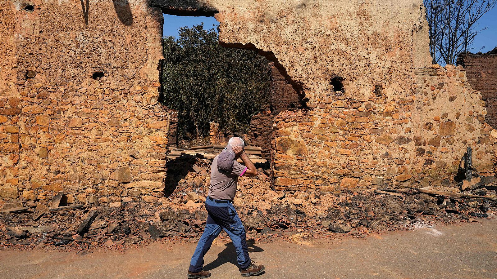 Incendio en Palacios, León