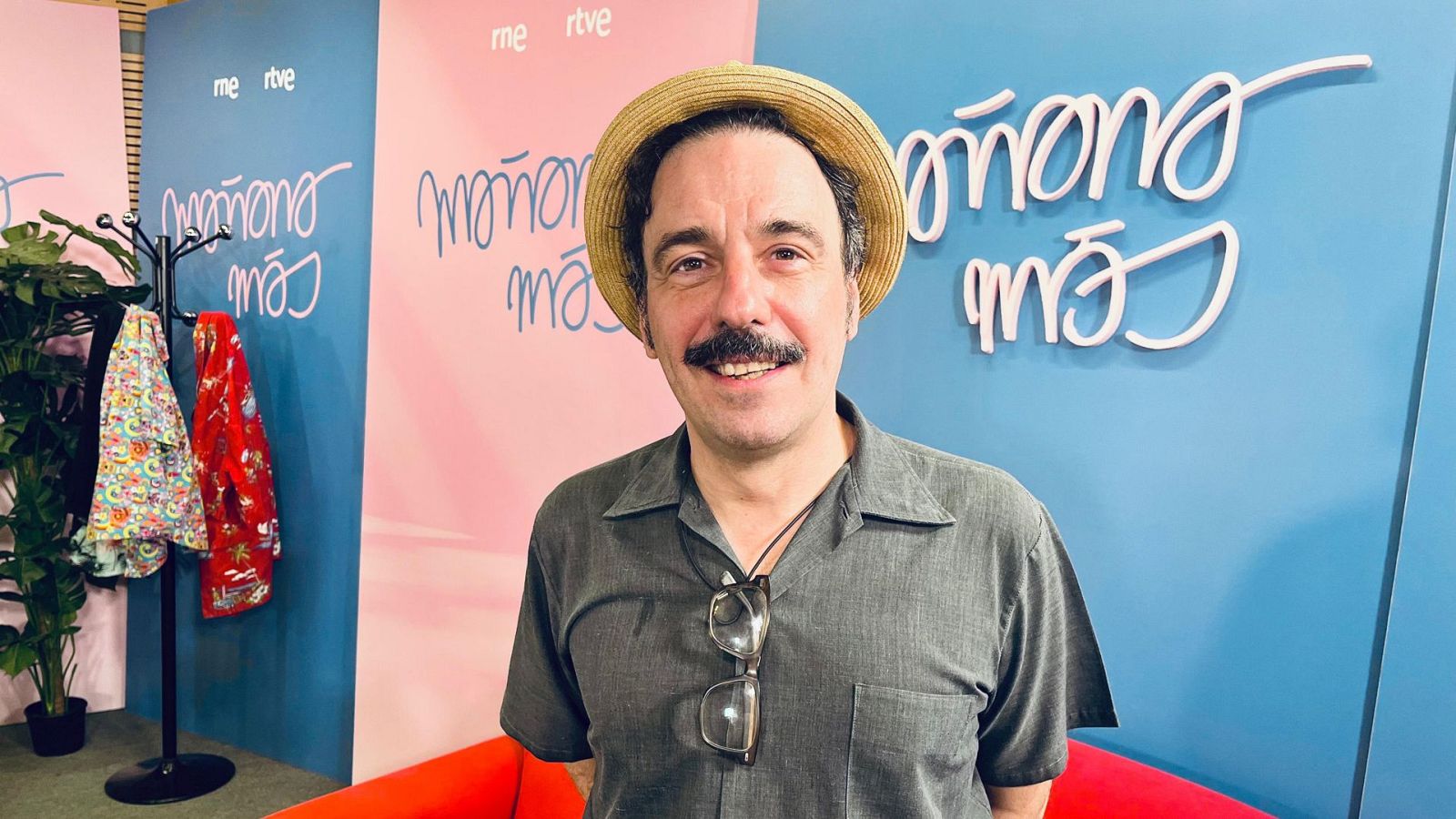 Darío Adanti se declara "anarquista filoperonista", aunque admite que es una "contradicción total".