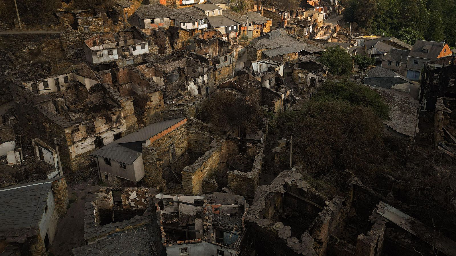 Afectados por los incendios: cómo reclamar y qué cubre el seguro