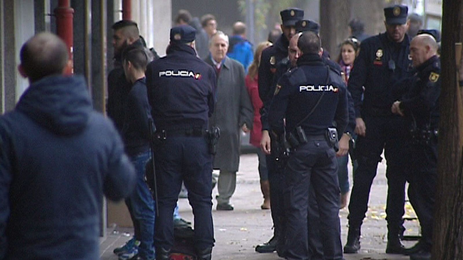 MUERE EL HOMBRE HERIDO EN LA REYERTA EN LAS INMEDIACIONES DEL CALDERÃ"N