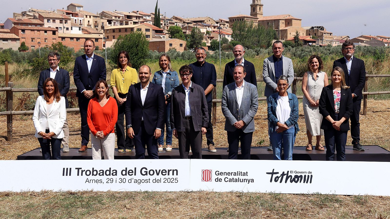 El president Salvador Illa i els consellers a la trobada del Govern a Arnes