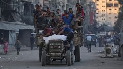 Israel continúa su ofensiva a las afueras de la Ciudad de Gaza y prohíbe la entrada de ayuda humanitaria al enclave