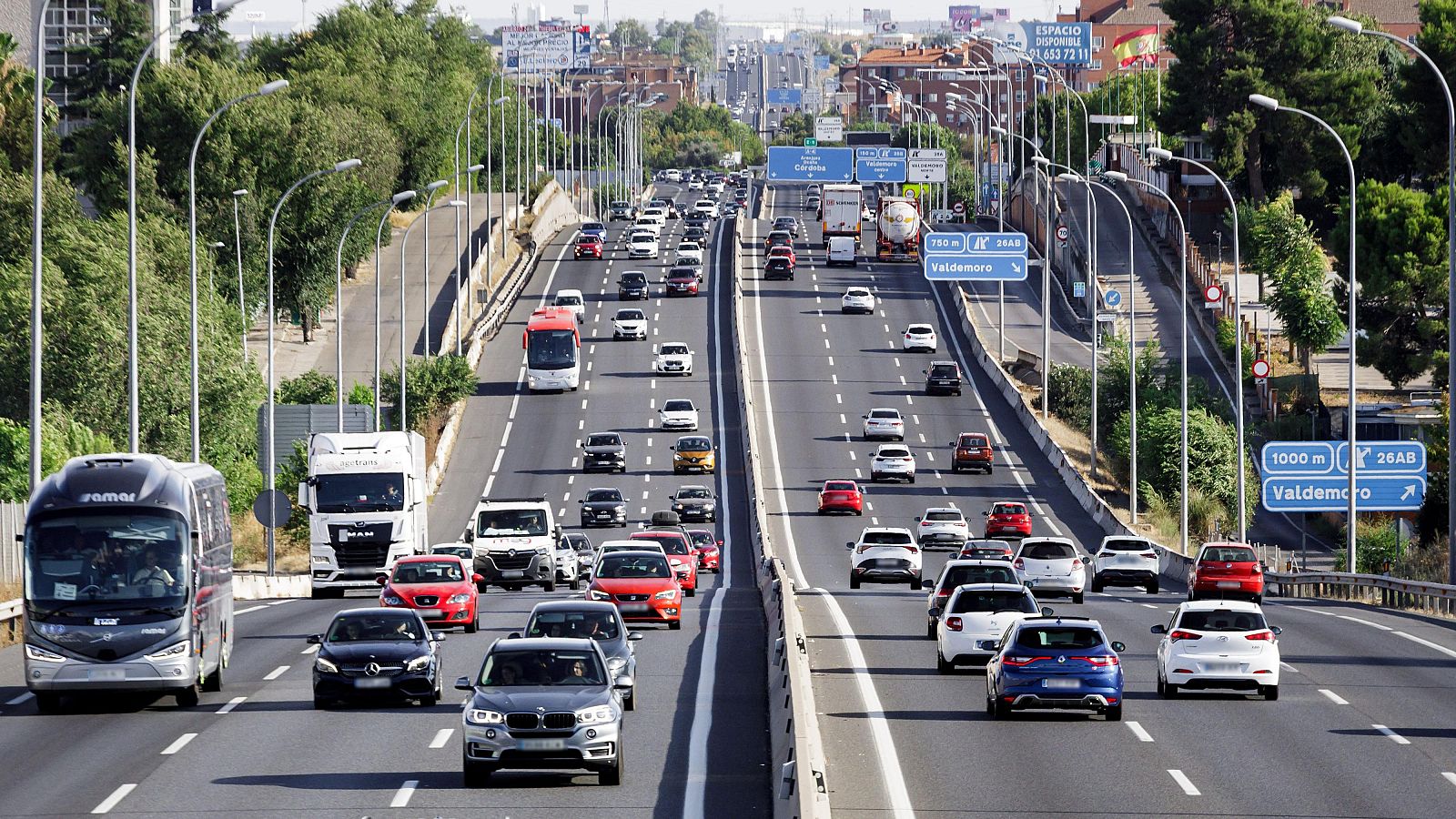 Aumenta en España las matriculaciones de turismos un 17,2% gracias al impulso de los electrificados