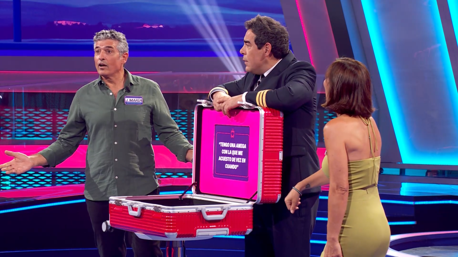 Una amiga especial en la maleta roja: el secreto de José María