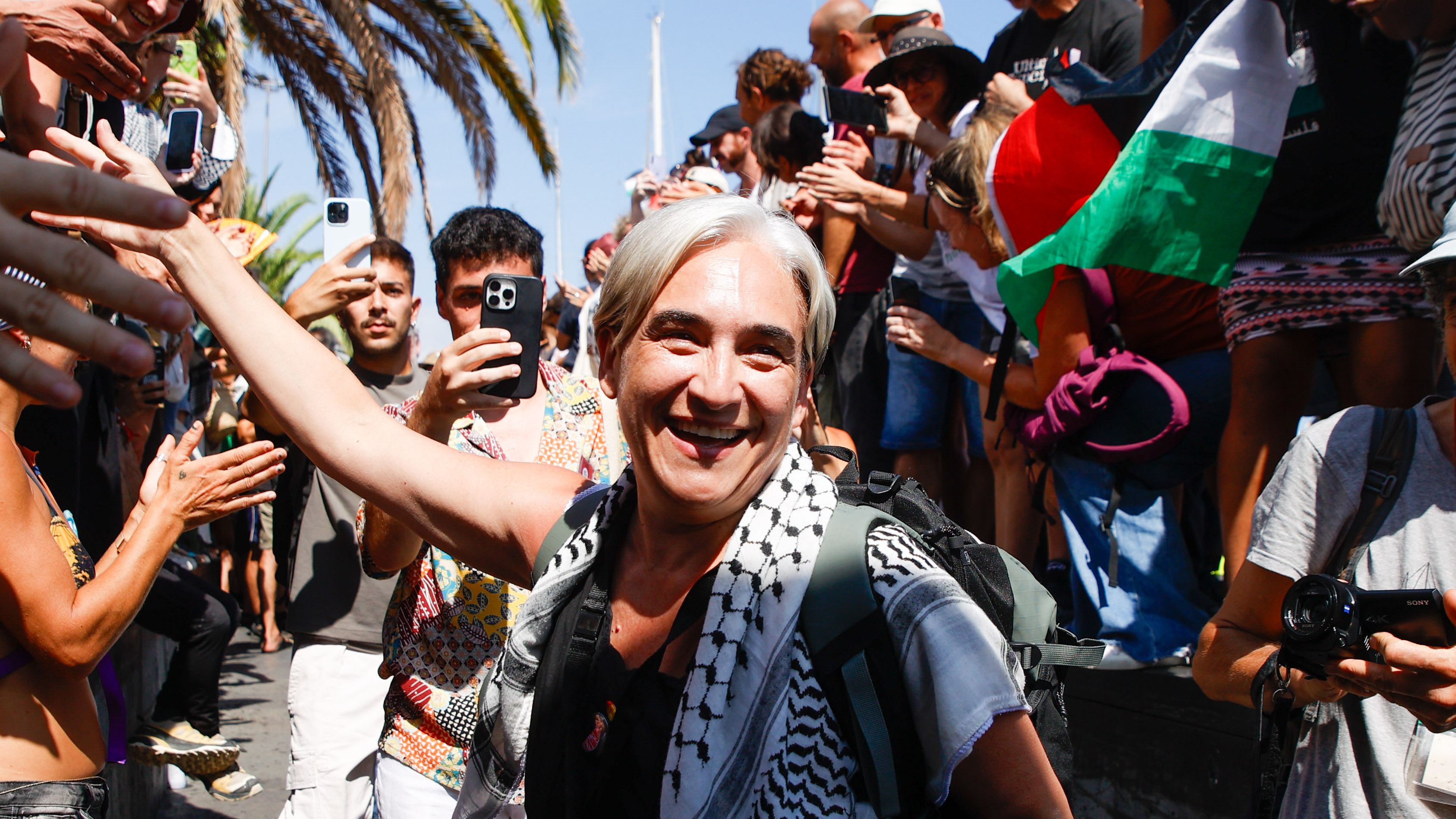 Colau, desde la flotilla: "Es mayor el riesgo de permitir el genocidio"