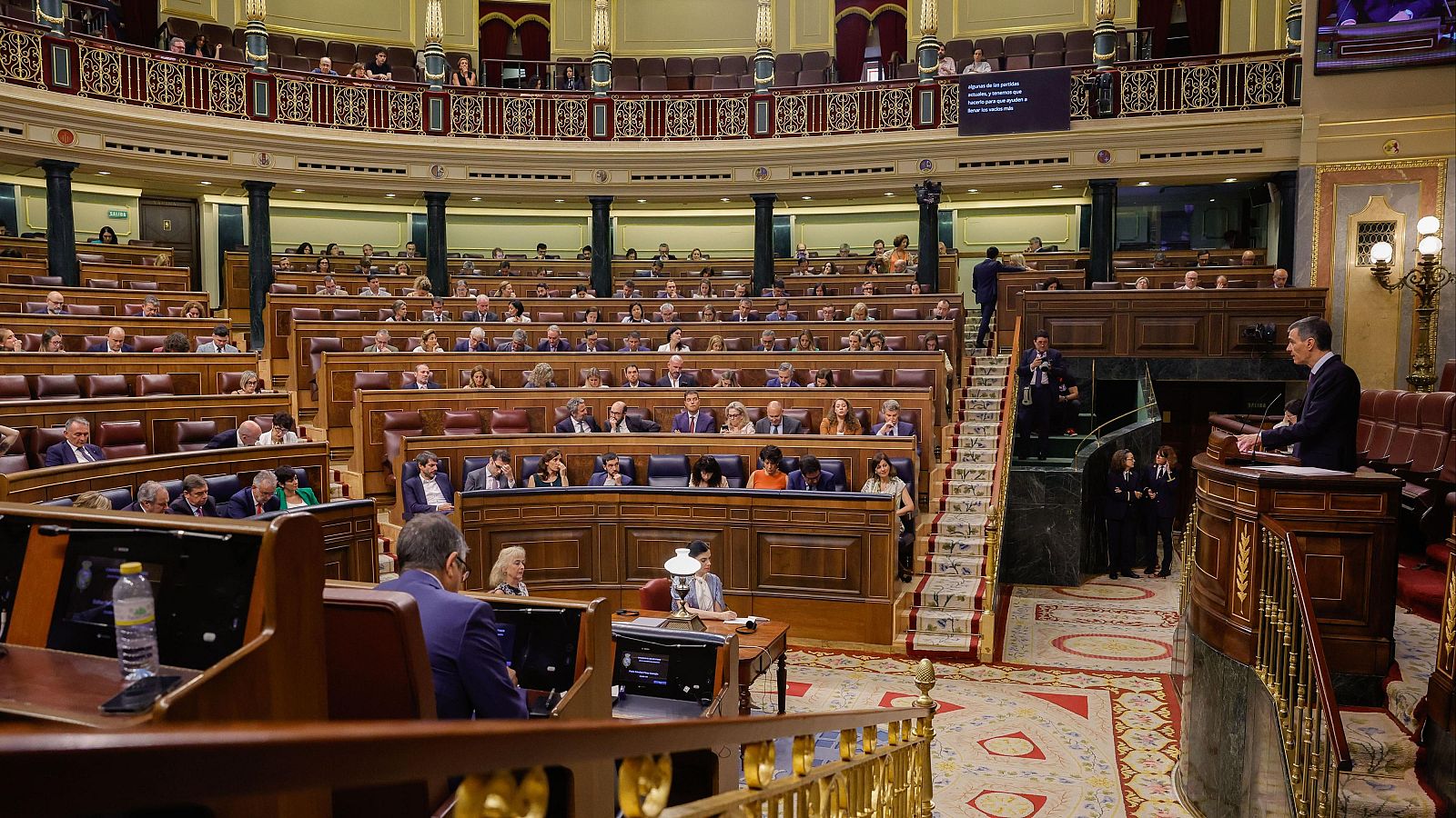 La Fiscalía alerta de la excesiva crispación política.