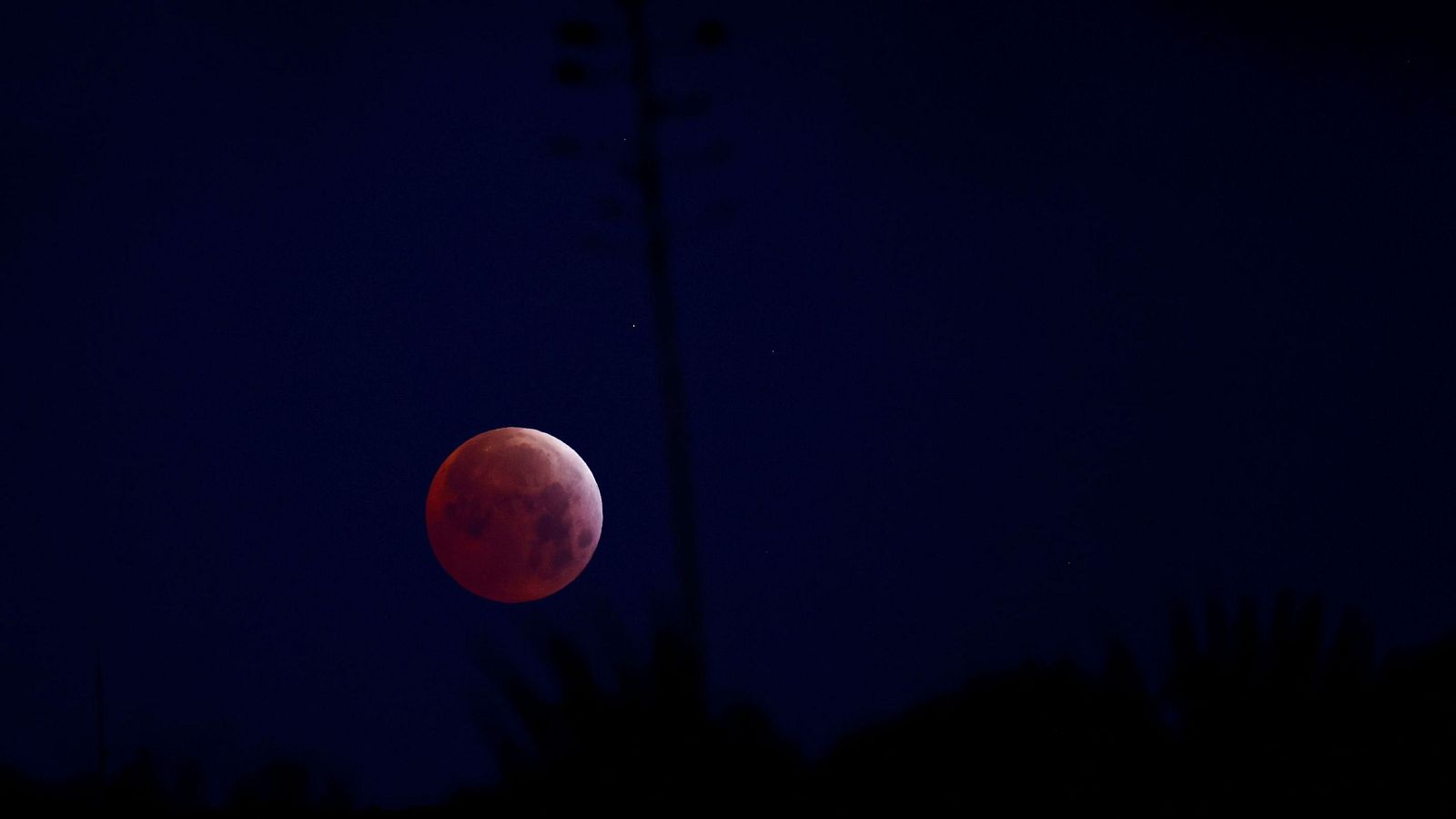 Eclipse lunar septiembre 2025