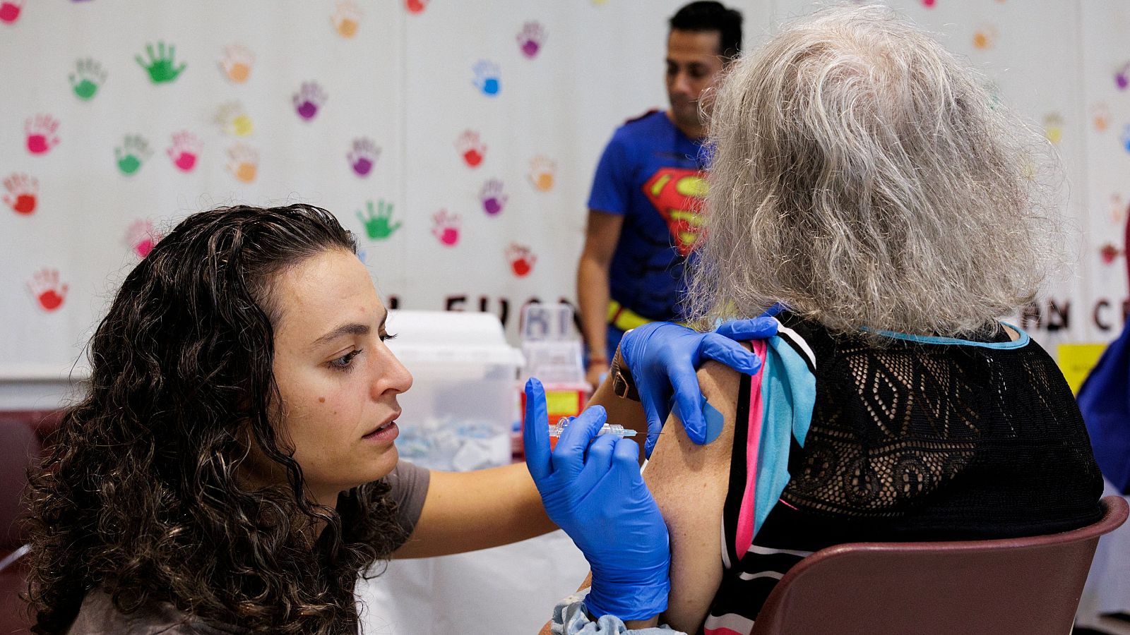 Florida será el primer estado de EE.UU. que dejará de exigir la vacunación obligatoria.