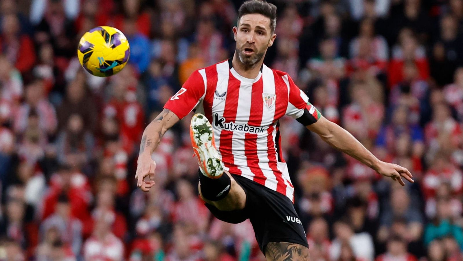 La UEFA sanciona diez meses a Yeray por una infracción no intencionada