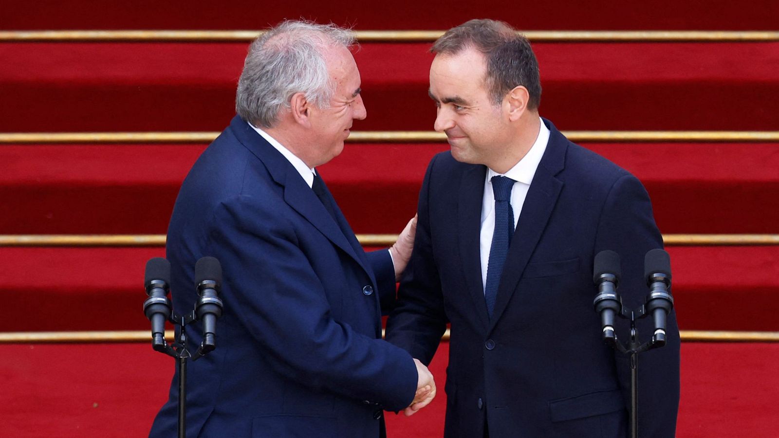 Lecornu promete "cambios radicales" y "de fondo" en su toma de posesión como primer ministro de Francia