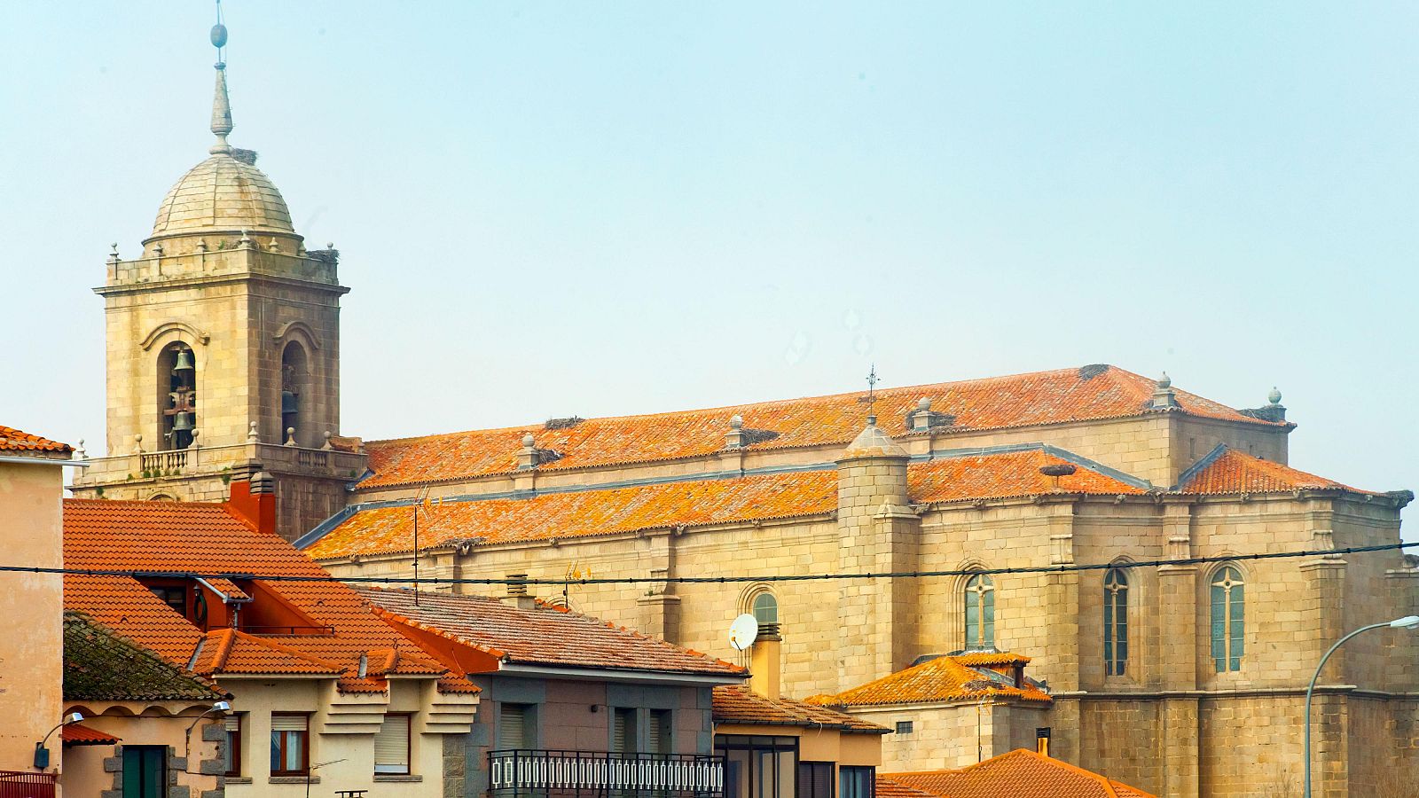 Detenido el alcalde de Villacastín por presuntamente agredir a su mujer