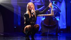Belén Aguilera presenta nuevo disco en La Revuelta con actuación y un regalo colgado