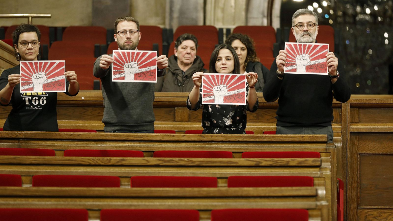 Los diputados de la CUP, Natalia Sanchez, Vidal Aragonés, Maria Sirvent y Carles Riera