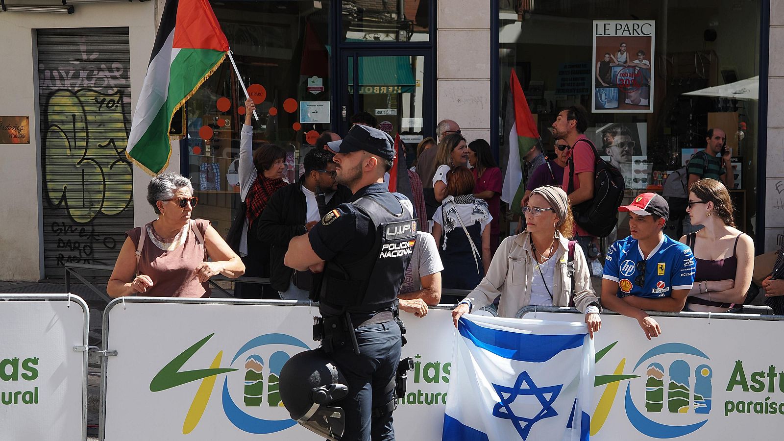 Protestas por la ofensiva en Gaza en La Vuelta a España