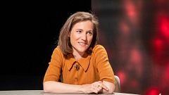 Carla Simón, primera invitada de la nueva temporada de 'Versión Española', que emite 'Verano 1993'