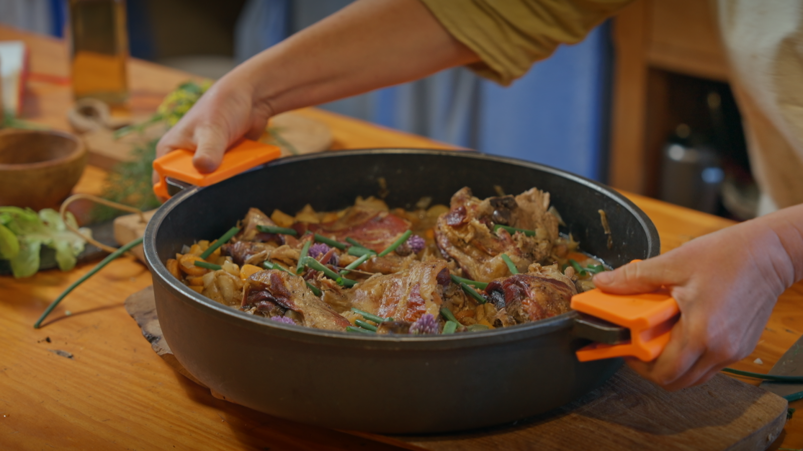 Caldereta de xai, una recepta arrelada a la terra