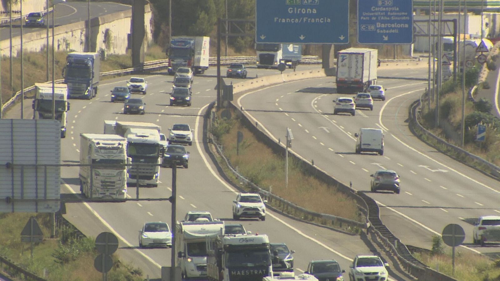 L'AP-7 és un dels punts negres de les carreteres de Catalunya per l'alt volum de trànsit que concentra