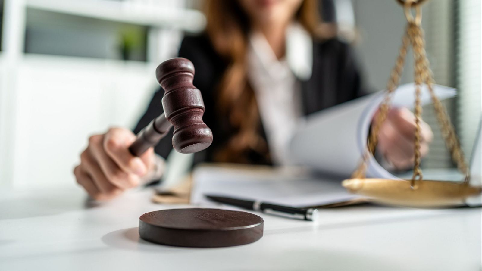 El Instituto Nacional de Estadística difunde cada año los datos sobre el número de condenados en España, tanto adultos como menores.