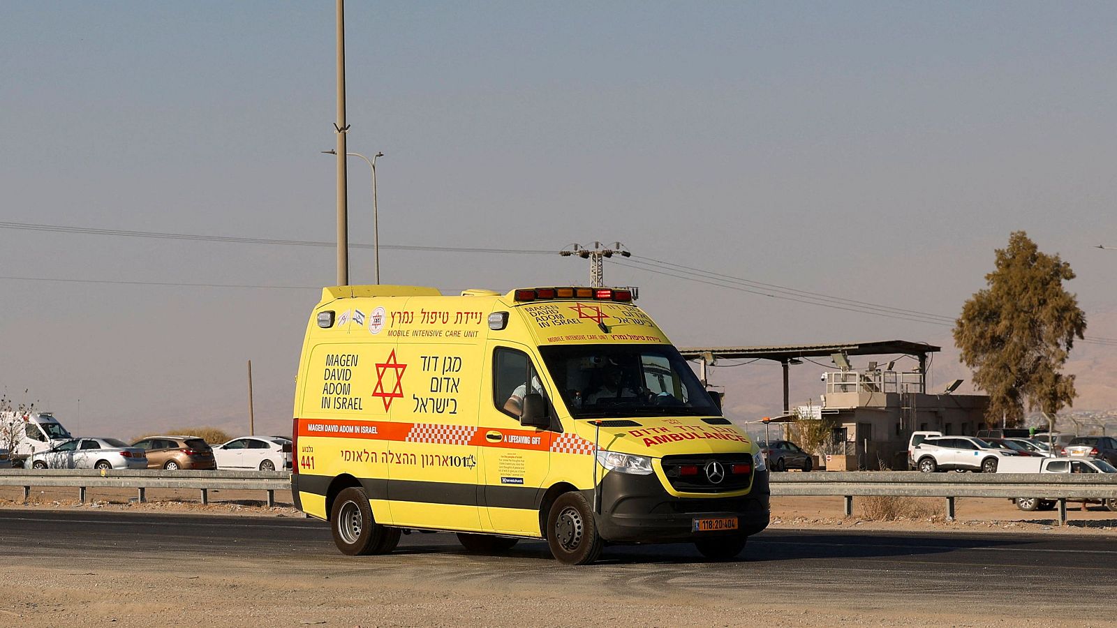 El conductor de un camión con ayuda para Gaza mata a disparos a dos israelíes en el cruce fronterizo con Jordania