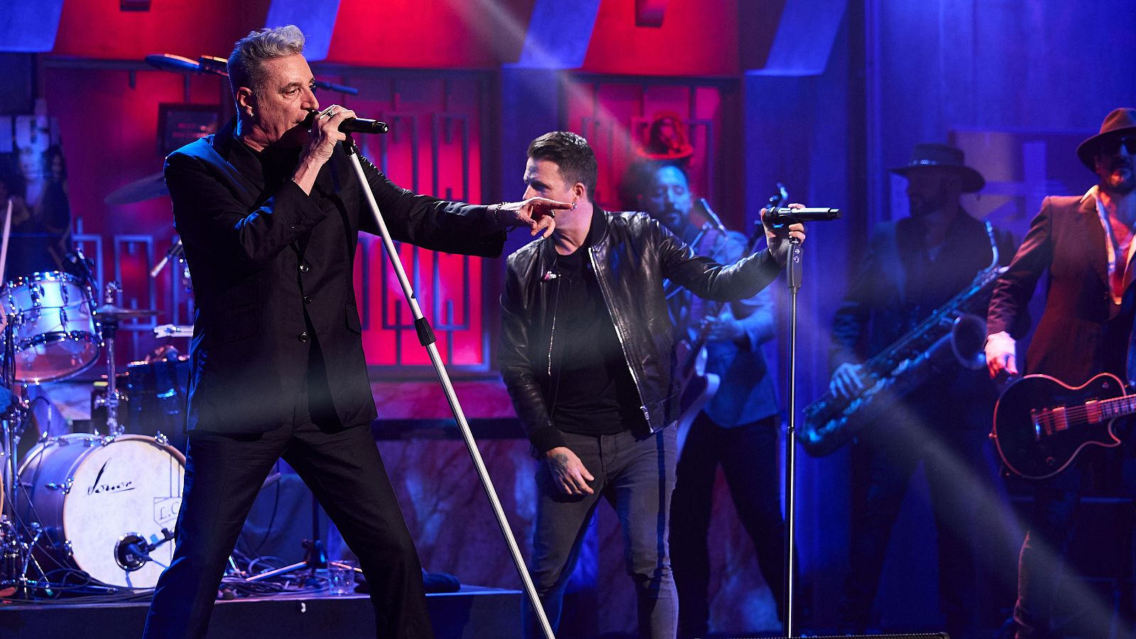 Loquillo y Dani Martín, en La Revuelta de Broncano