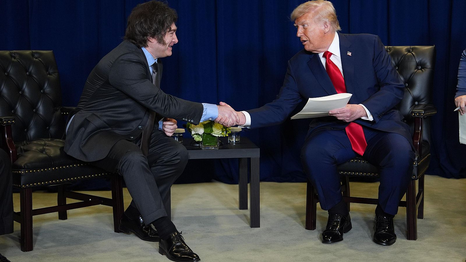 Estados Unidos negocia una línea de cambio de divisas con Argentina por valor de 20.000 millones de dólares