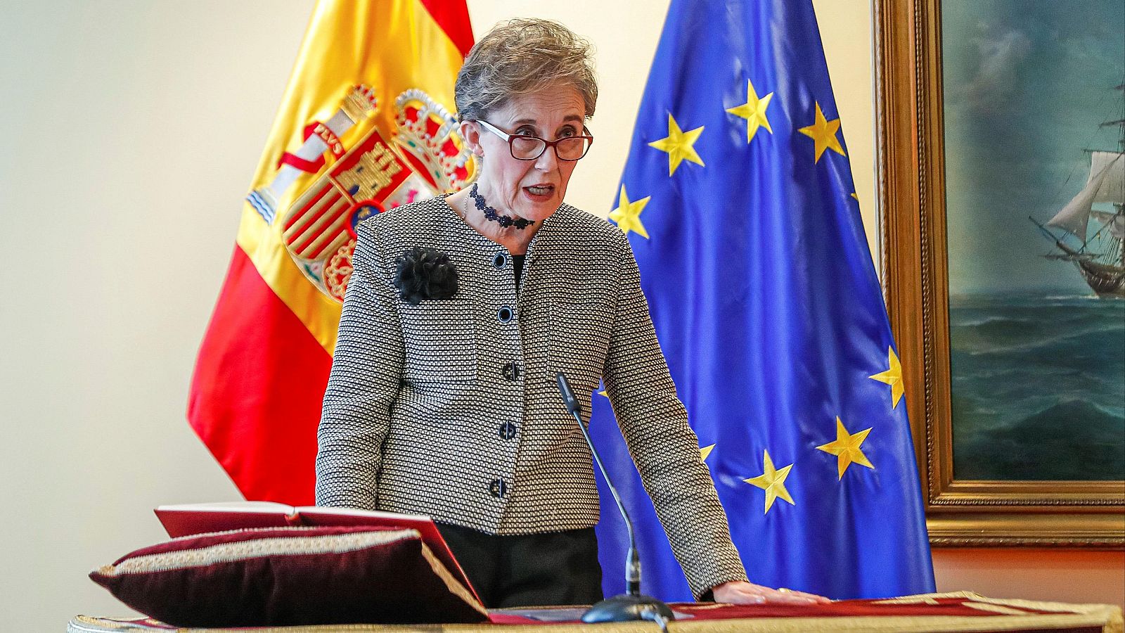 La ya ex directora del CNI, Paz Esteban, durante su toma posesión en el Ministerio de Defensa en Madrid