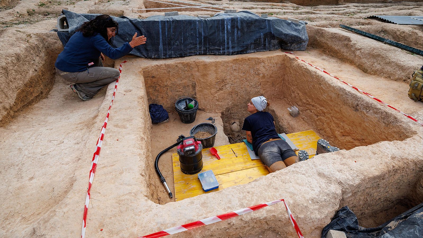 Una imagen de archivo del proyecto de exhumación 'Osuna recuerda' por el que se han recuperado 49 víctimas de la Guerra Civil