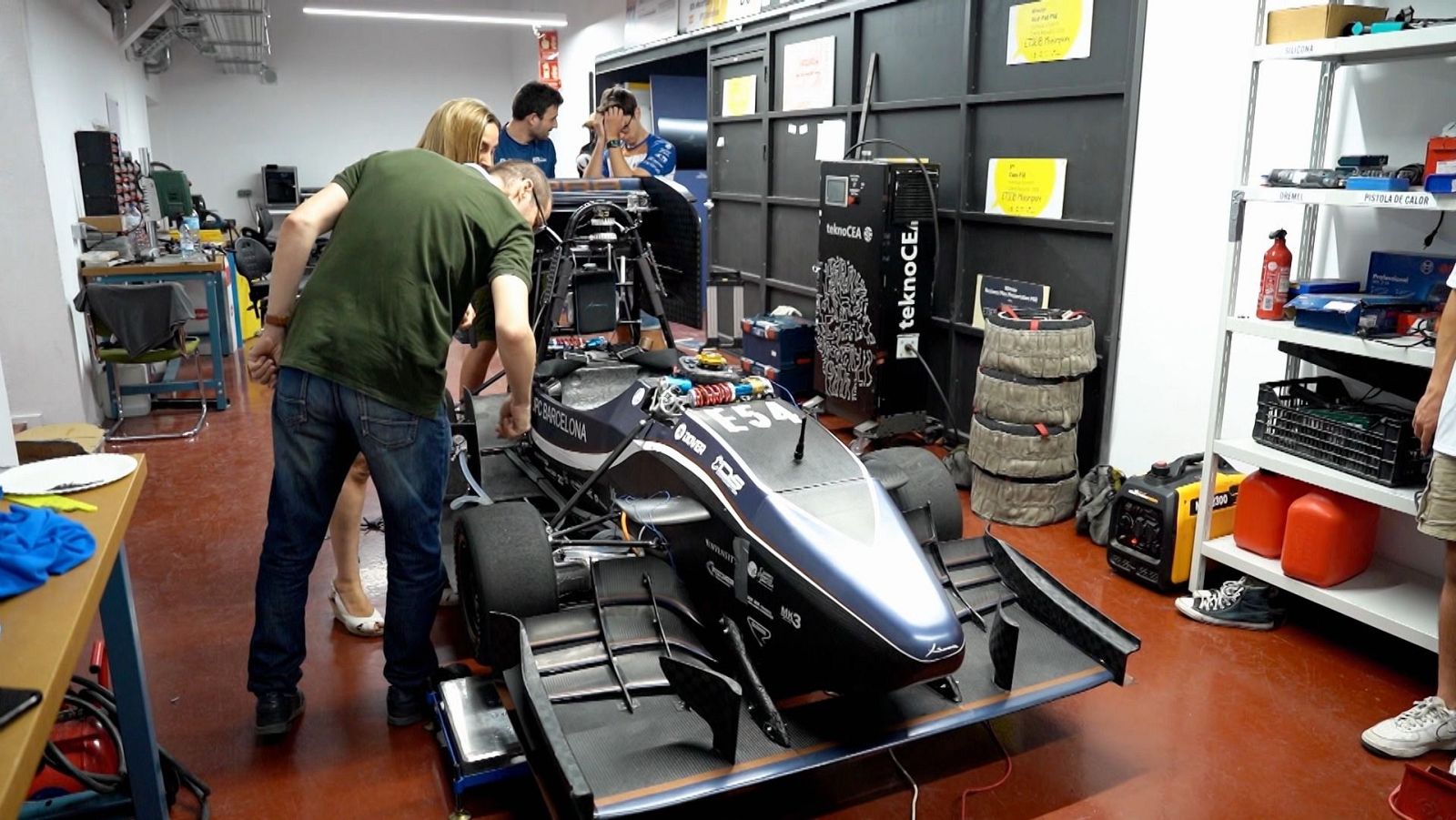 ¿Es posible ir de Madrid a Barcelona en coche eléctrico?