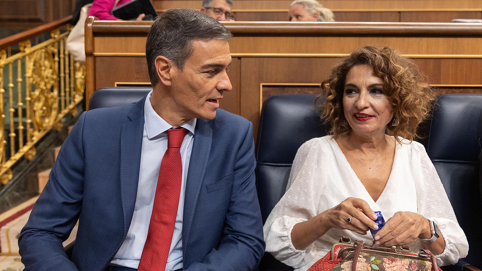 El socialismo coge banderas clásicas de la izquierda