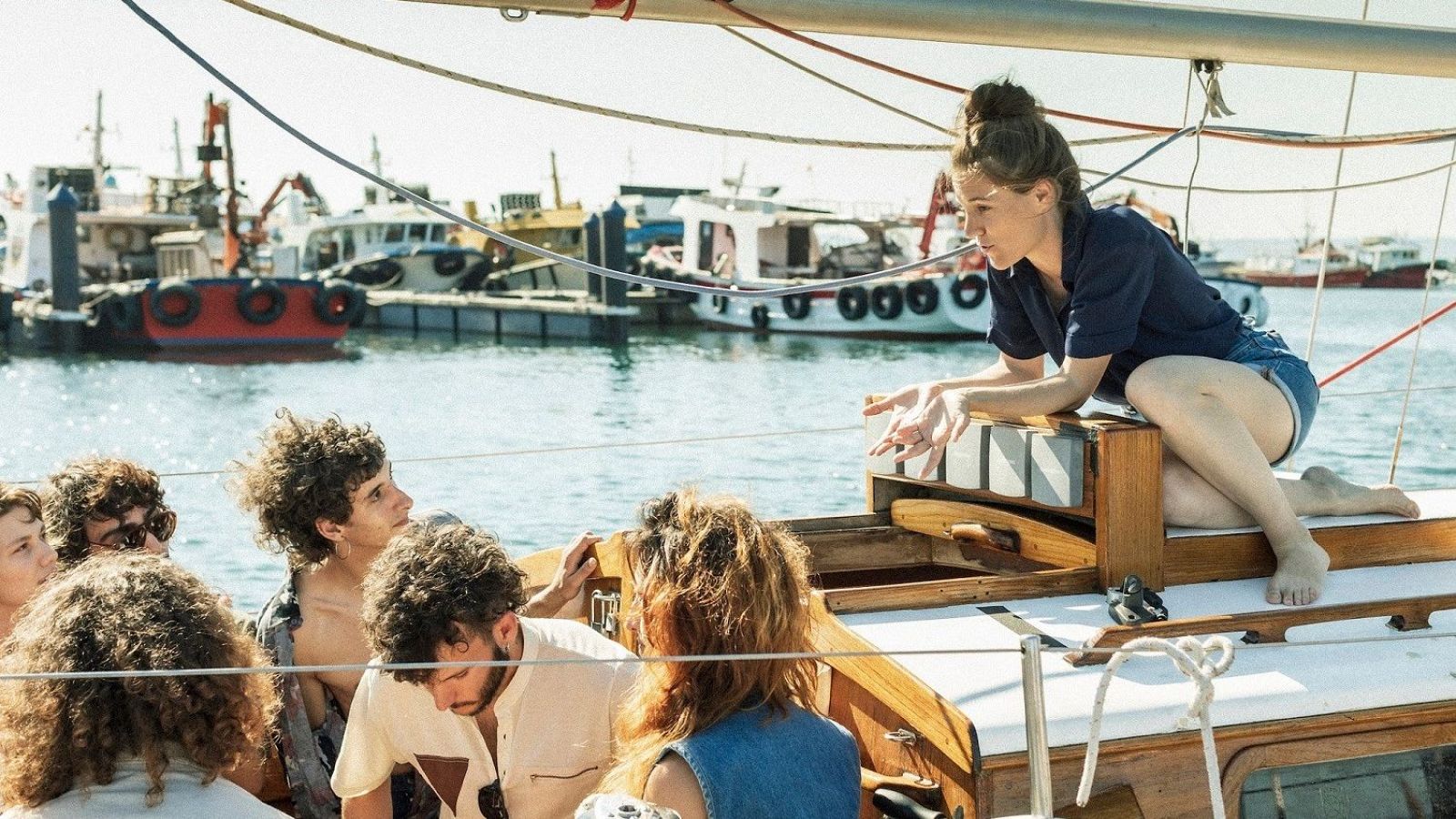 La presencia de mujeres en el sector cinematográfico sube al 38%, pero desciende en los puestos de poder.