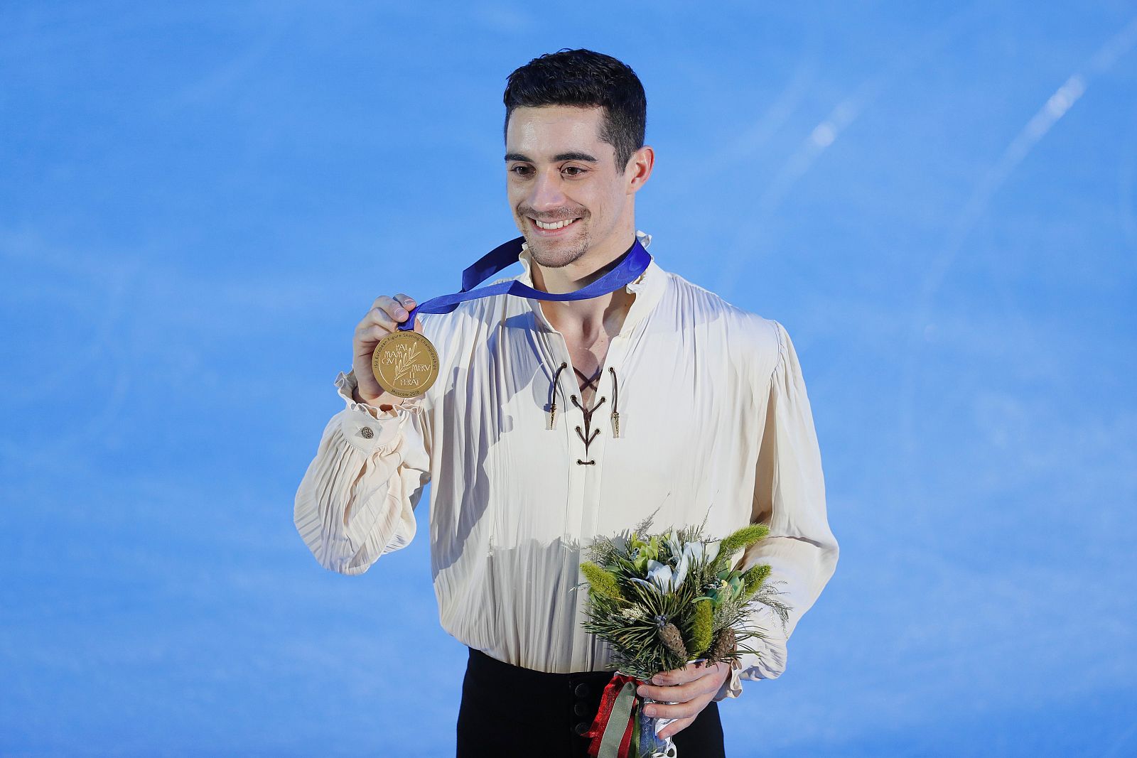 Javier Fernández cuando logró la medalla de oro en el Campeonato de Europa.