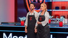 ¡Nueva doble expulsión en 'MasterChef Celebrity 10'! Rosa Benito y Alejo Sauras cuelgan el delantal