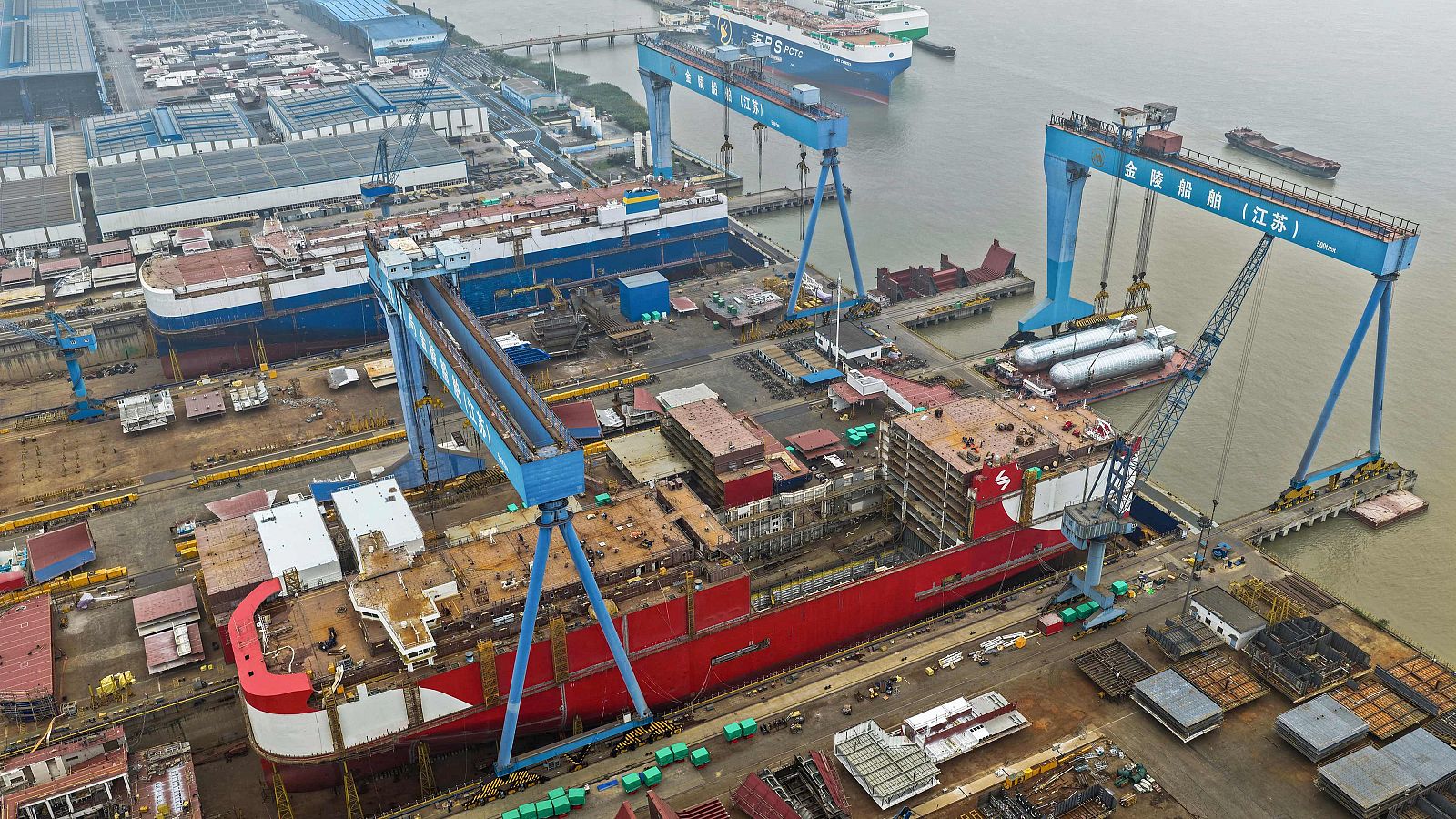 Las nuevas tarifas portuarias de China a buques de Estados Unidos entran en vigor este martes